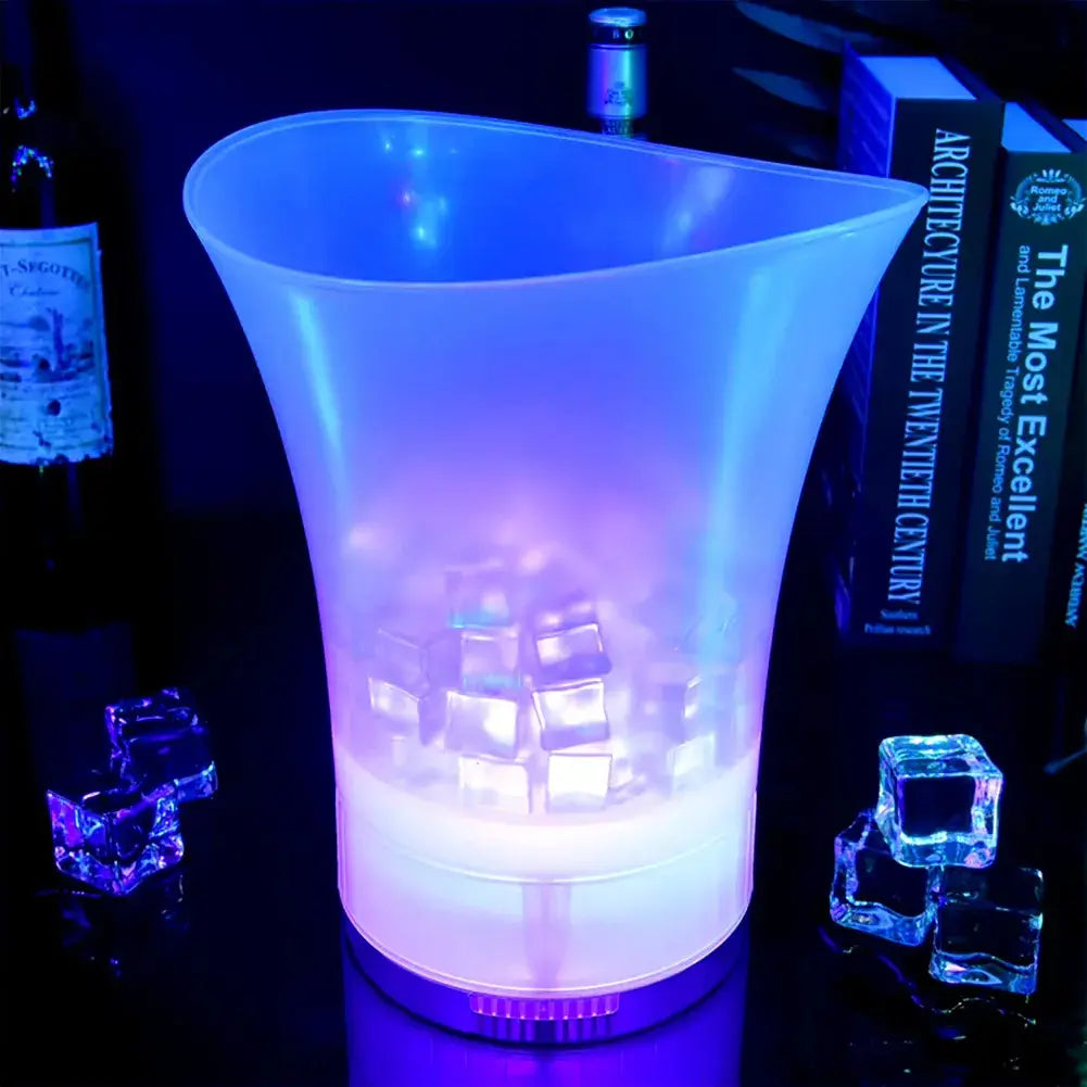 GlowBeat™ – Hielera Inteligente 5L 🧊🍾🌈